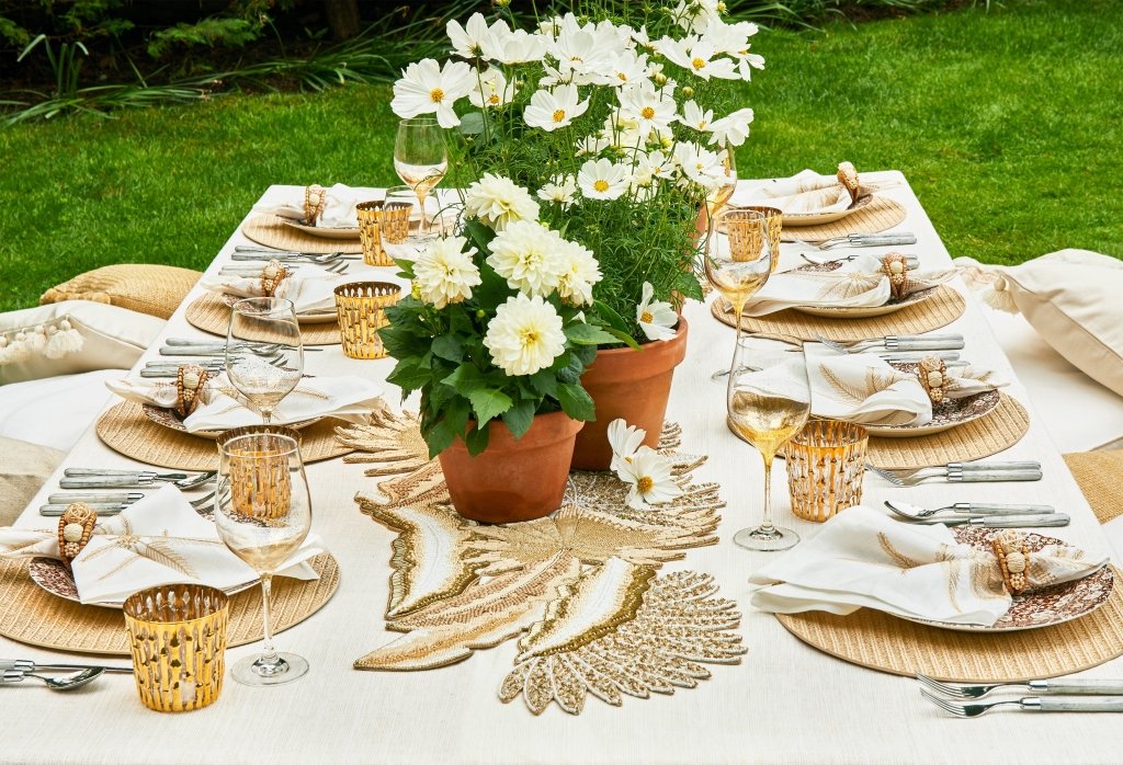 What Are Table Runners For | Uses and Modern Ideas - Kim Seybert
