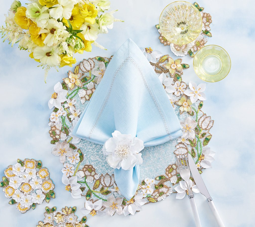 Kim Seybert, Inc.Gardenia Napkin Ring in White, Set of 4Napkin Rings