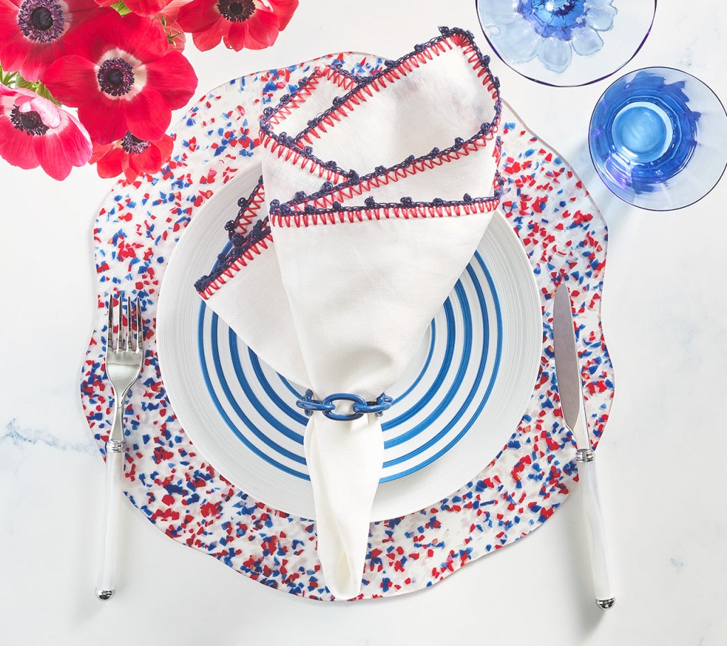 Enamel Chain Link Napkin Ring in Navy, Set of 4