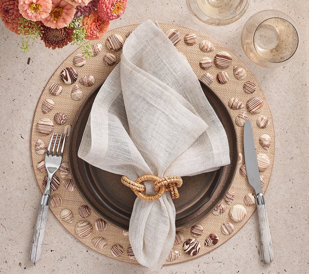 Kim Seybert, Inc.Cabochon Placemat in Natural & Brown, Set of 4Placemats