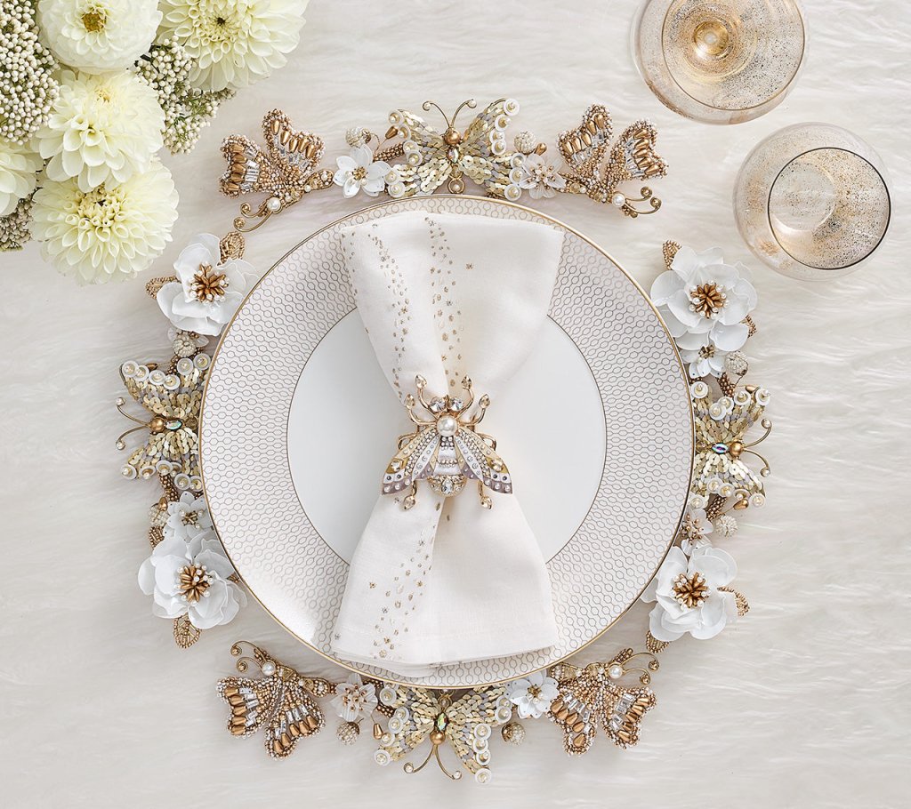 Kim Seybert, Inc.Star Spray Napkin in White & Gold & Silver, Set of 4Napkins