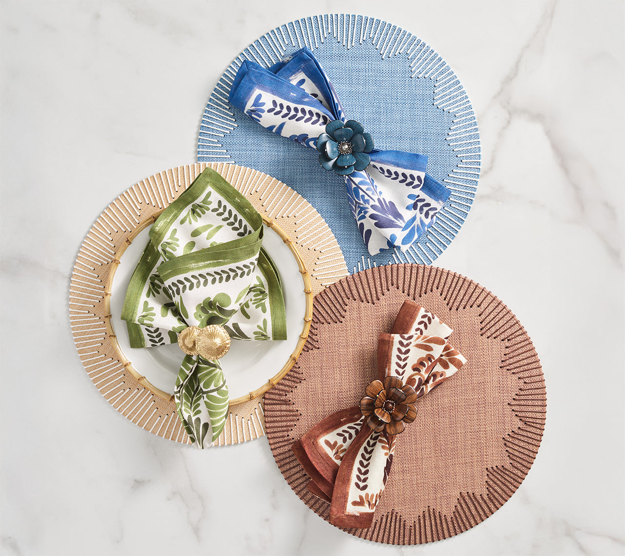 Botanica Napkin in Ivory & Navy, Set of 4