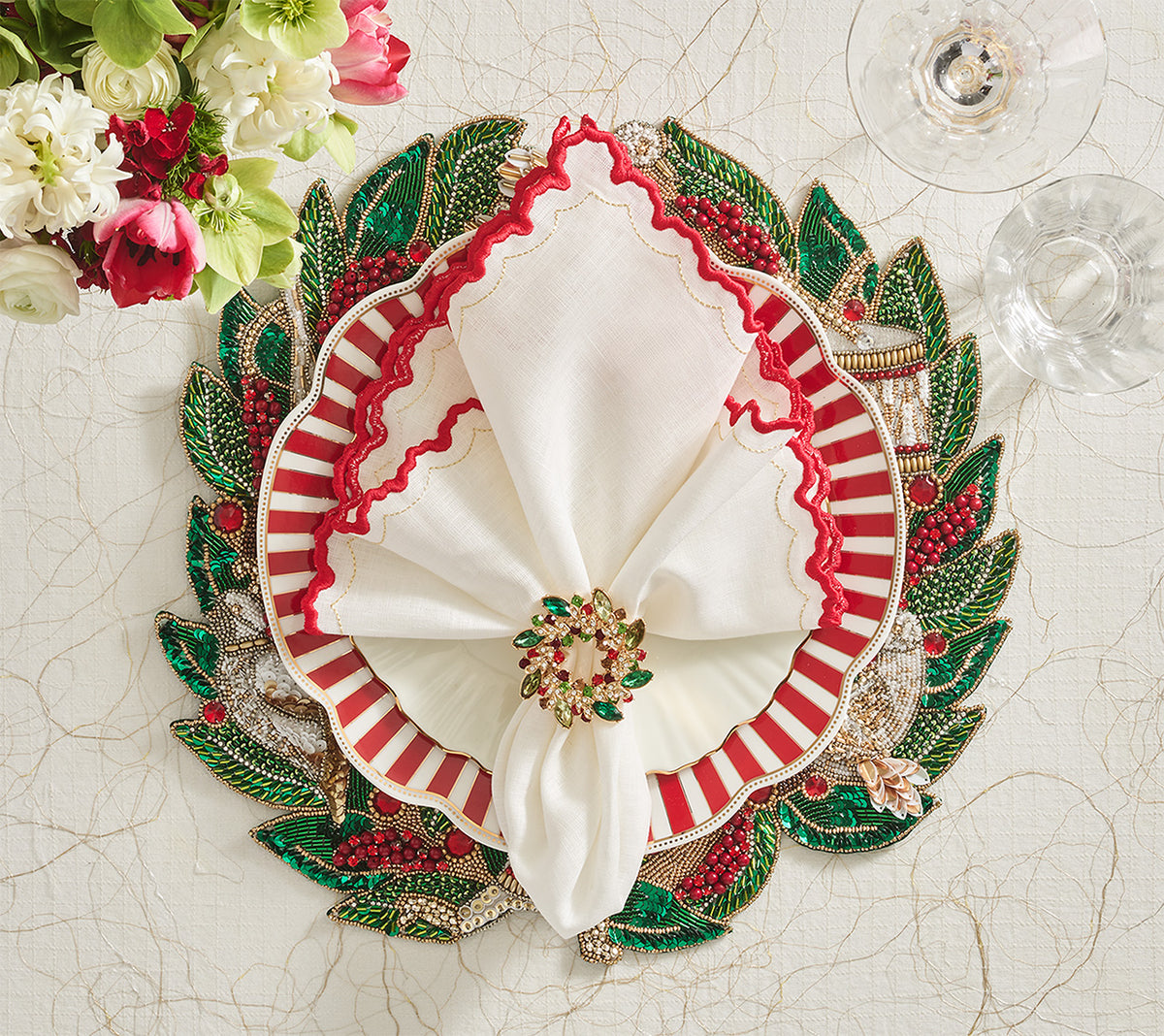 Gem Wreath Napkin Rings in Red, Green & Gold, Set of 4 in a Gift Box