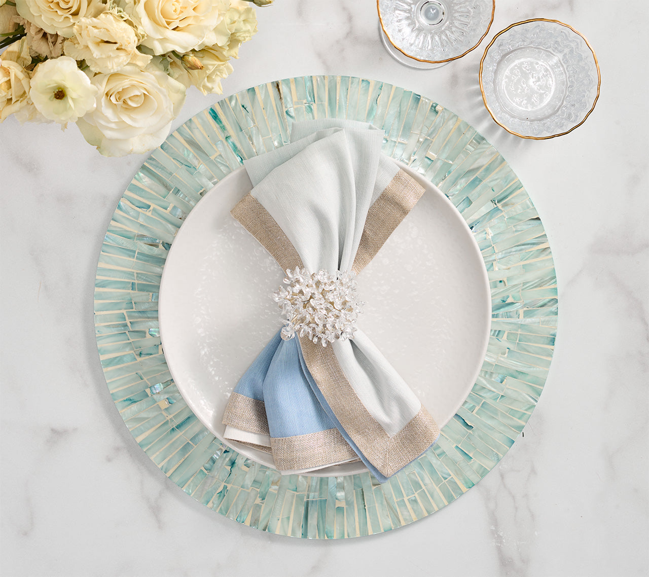 #color_Periwinkle & White