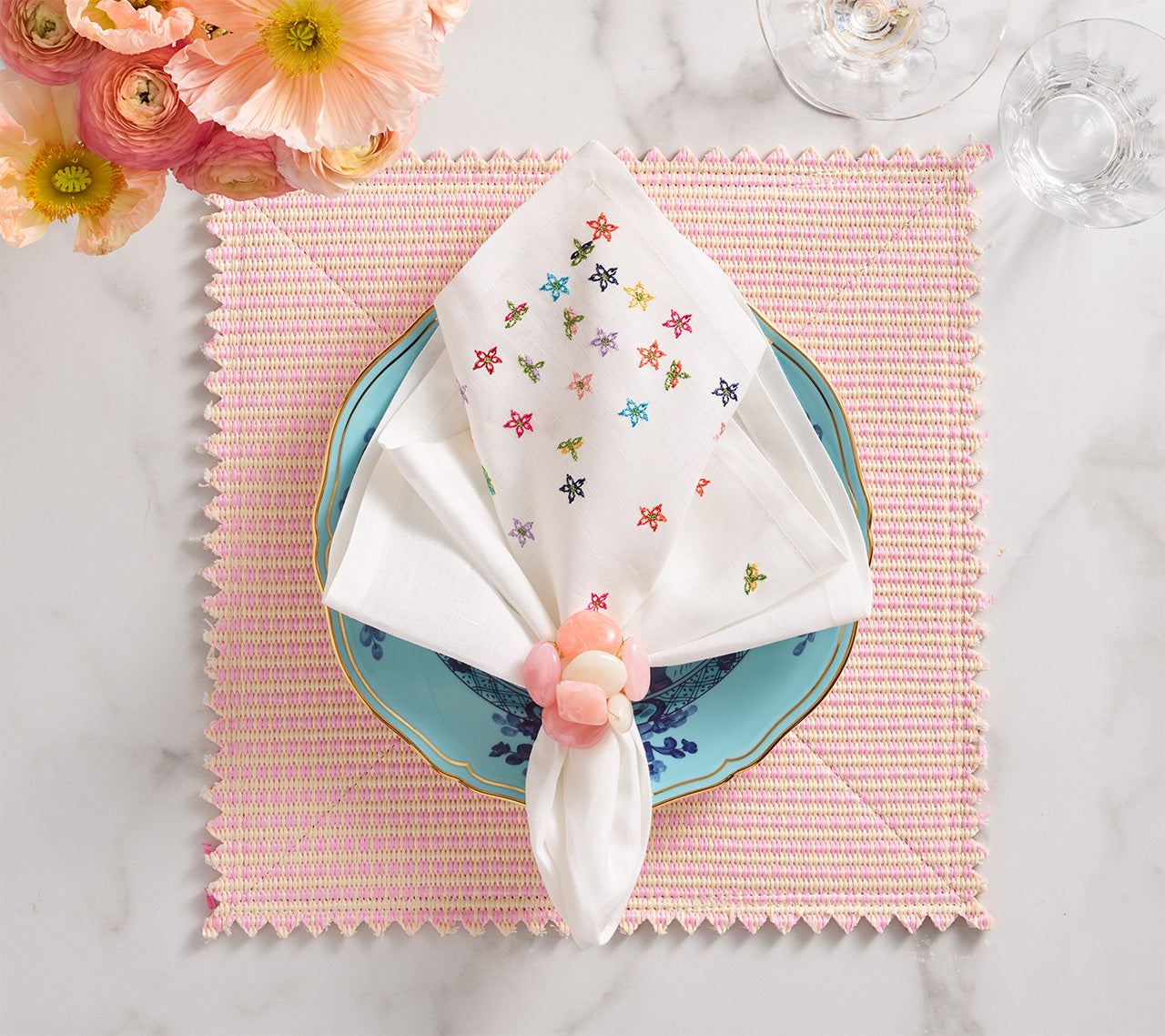 Wind Blown Napkin in White & Multi, Set of 4