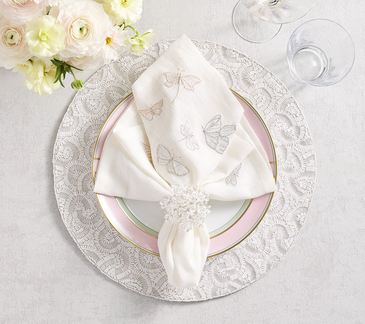 Lune Placemat in White, Set of 2