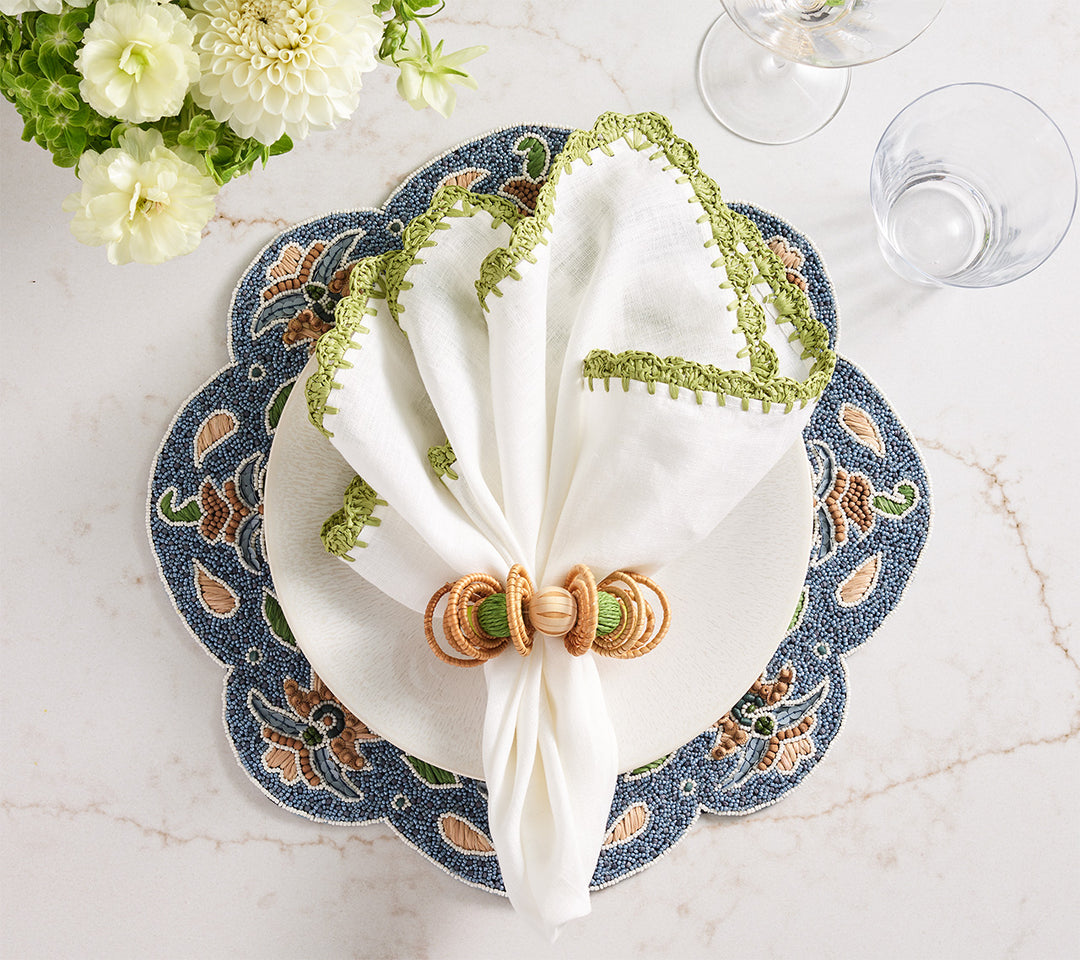 Shell Edge Napkin in White & Green, Set of 4