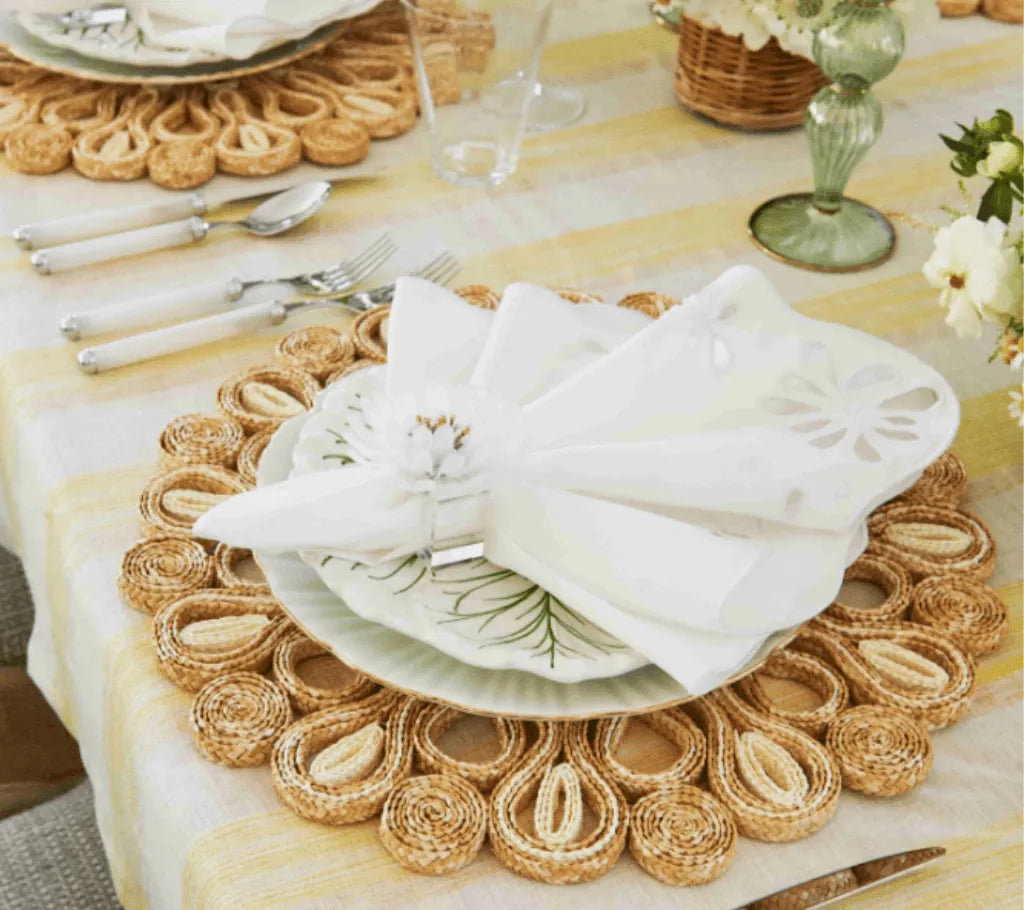 Bloom Napkin in White, Set of 4