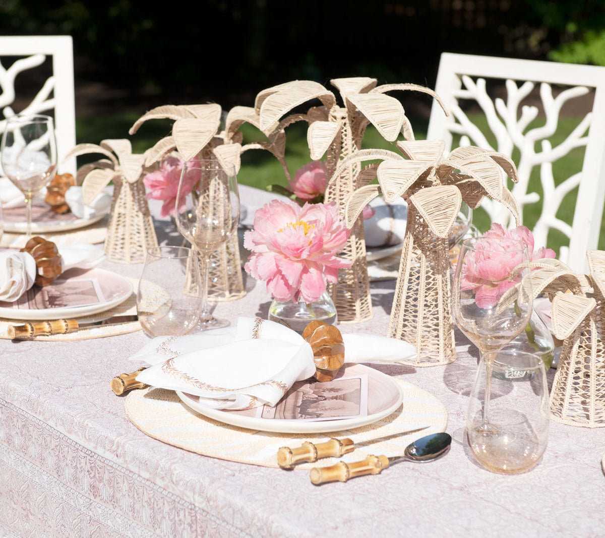 Kim Seybert Luxury Provence Tablecloth in Mauve