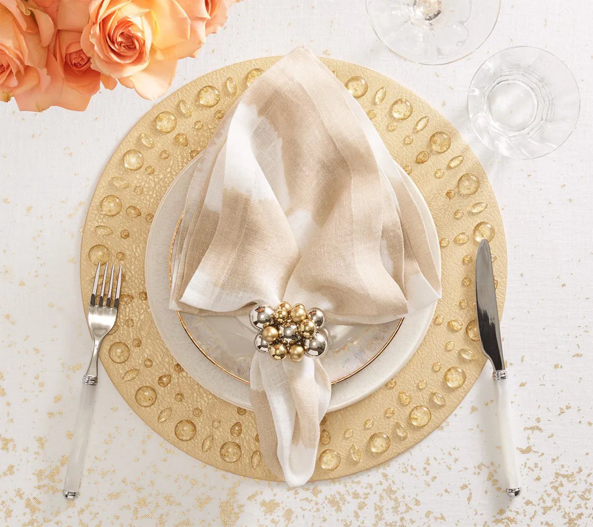 Dew Drops Placemat in Gold, Set of 4