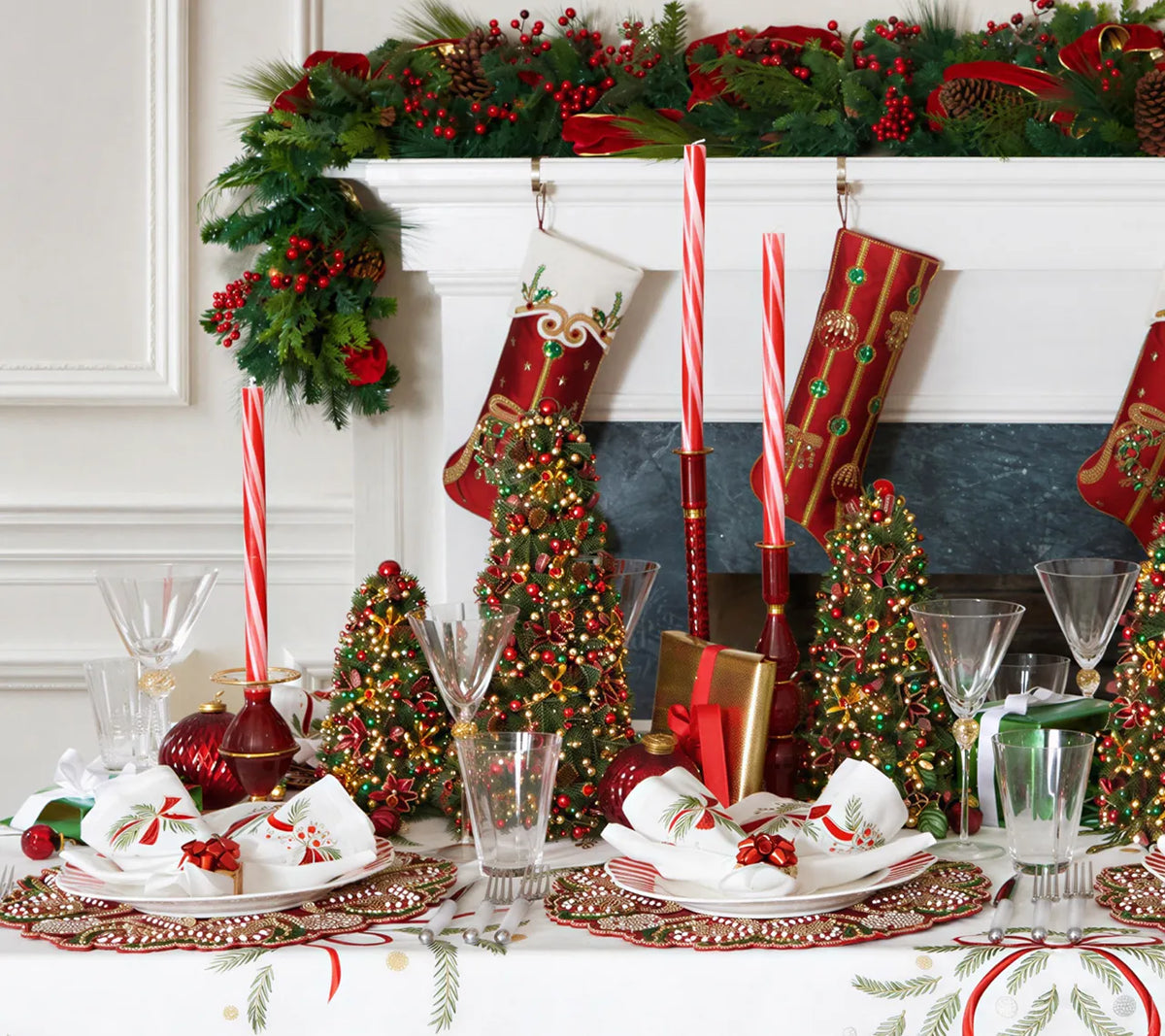 Candy Cane Bow Placemat in Red, Green & Gold, Set of 2