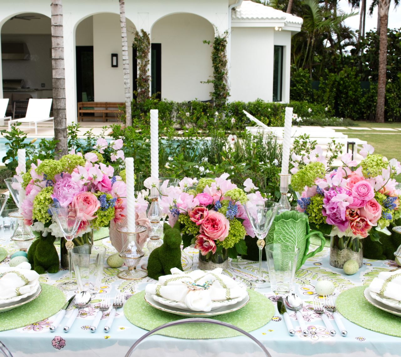 Blossom Candle Holder in Clear