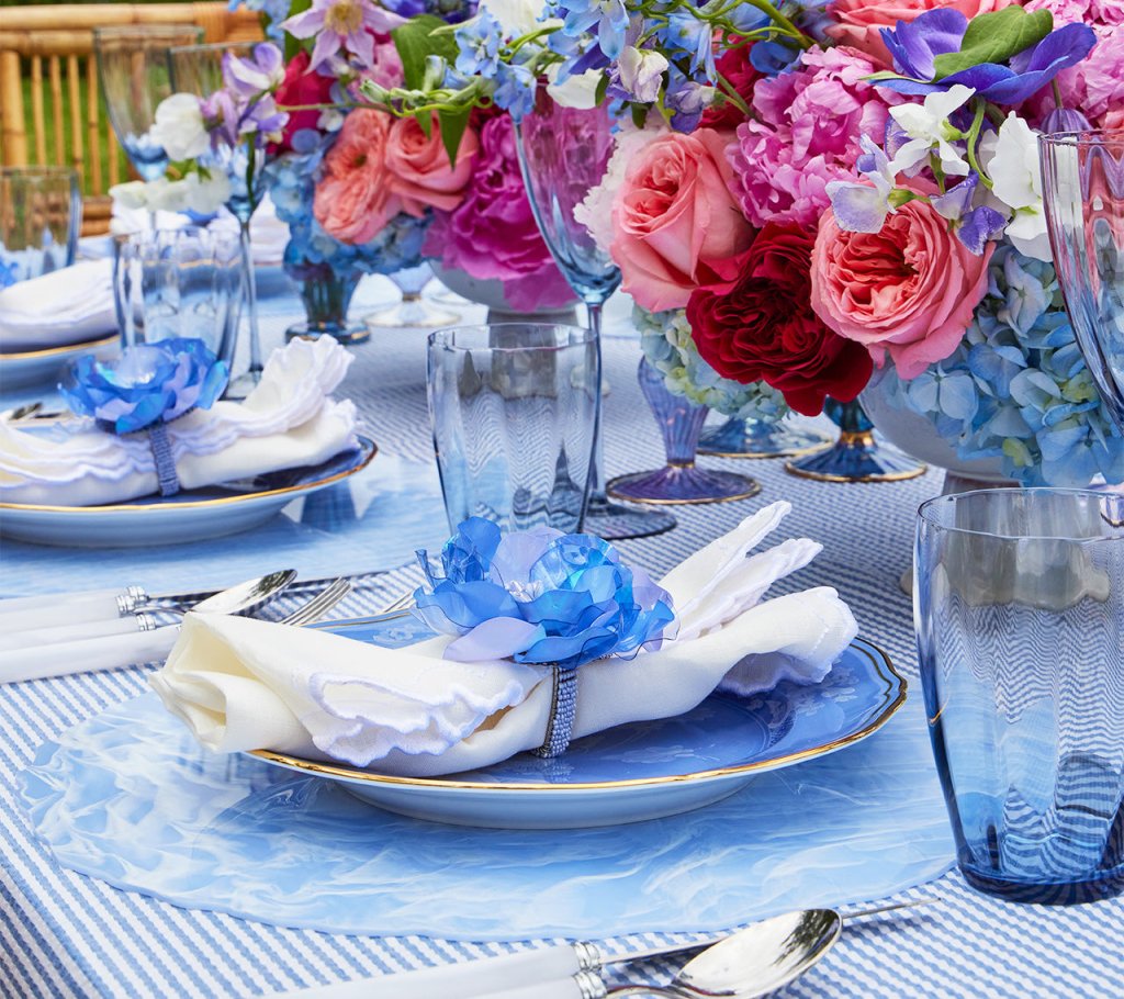 Kim Seybert, Inc.Gardenia Napkin Ring in Periwinkle, Set of 4Napkin Rings
