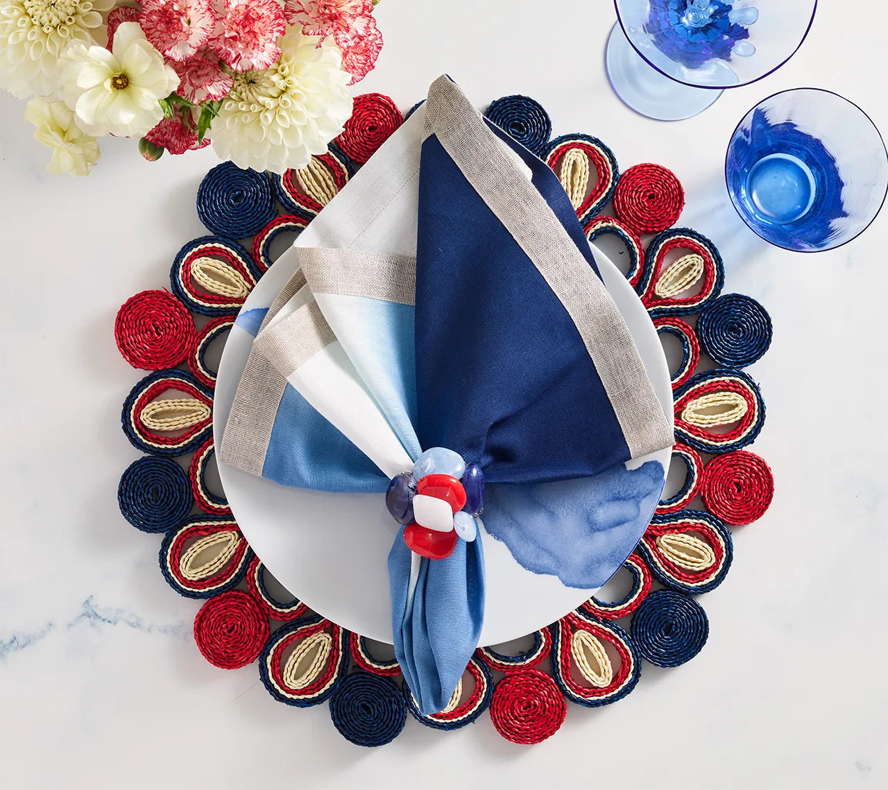 #color_red, white & blue