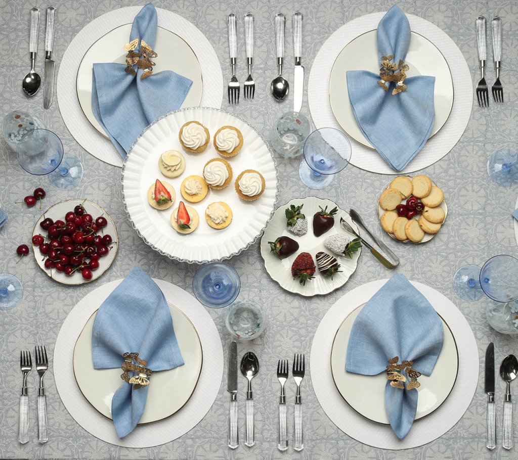 Kim Seybert, Inc.Provence Tablecloth in PeriwinkleTablecloths