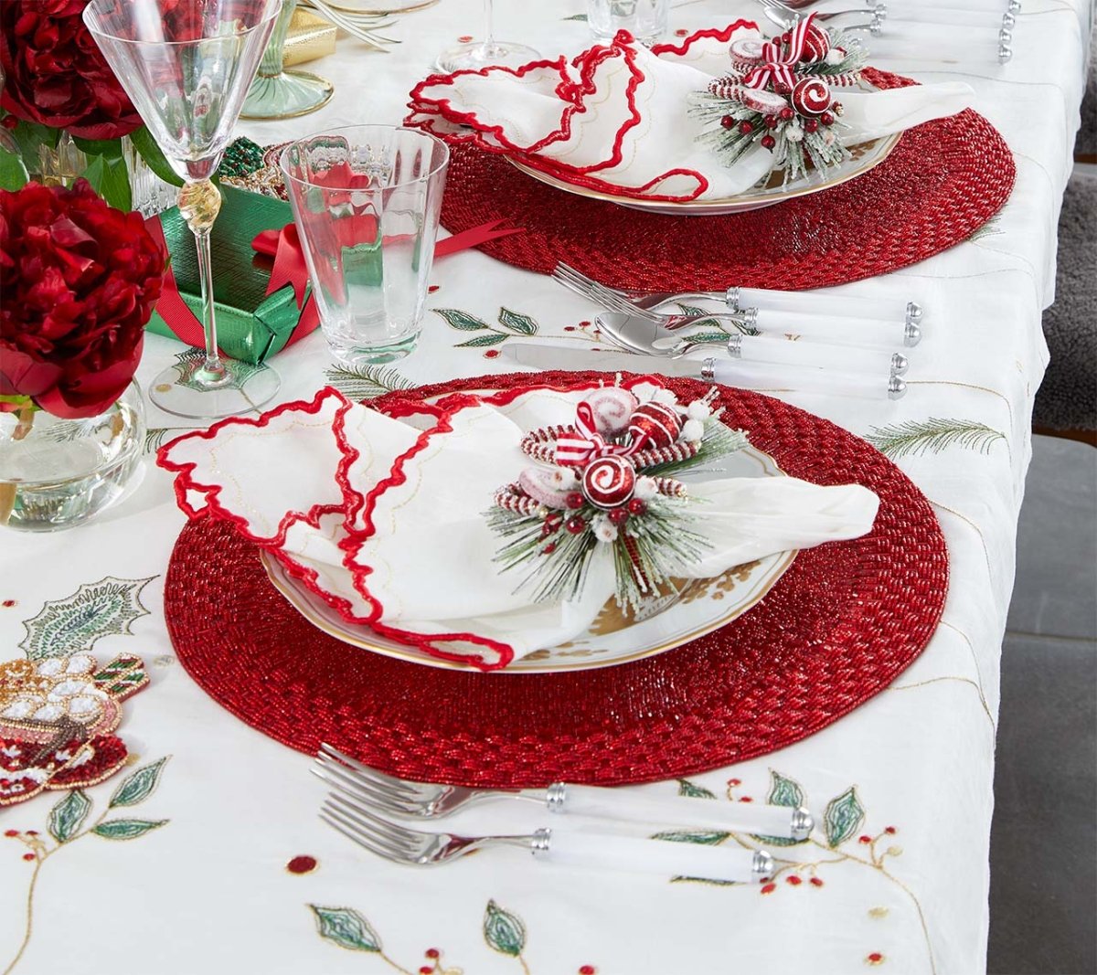 #color_Arches White, Red & Gold