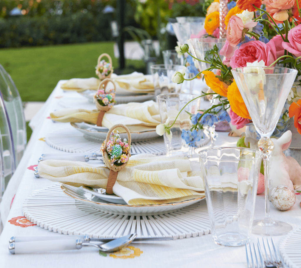 Carnation Tablecloth in White, Pink & Orange