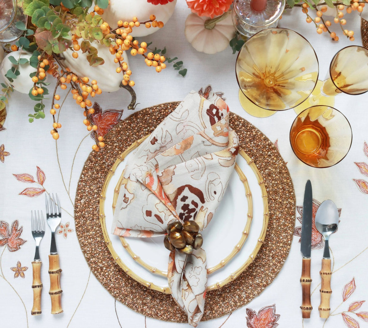 Daphne Wine Glass in Amber, Set of 4