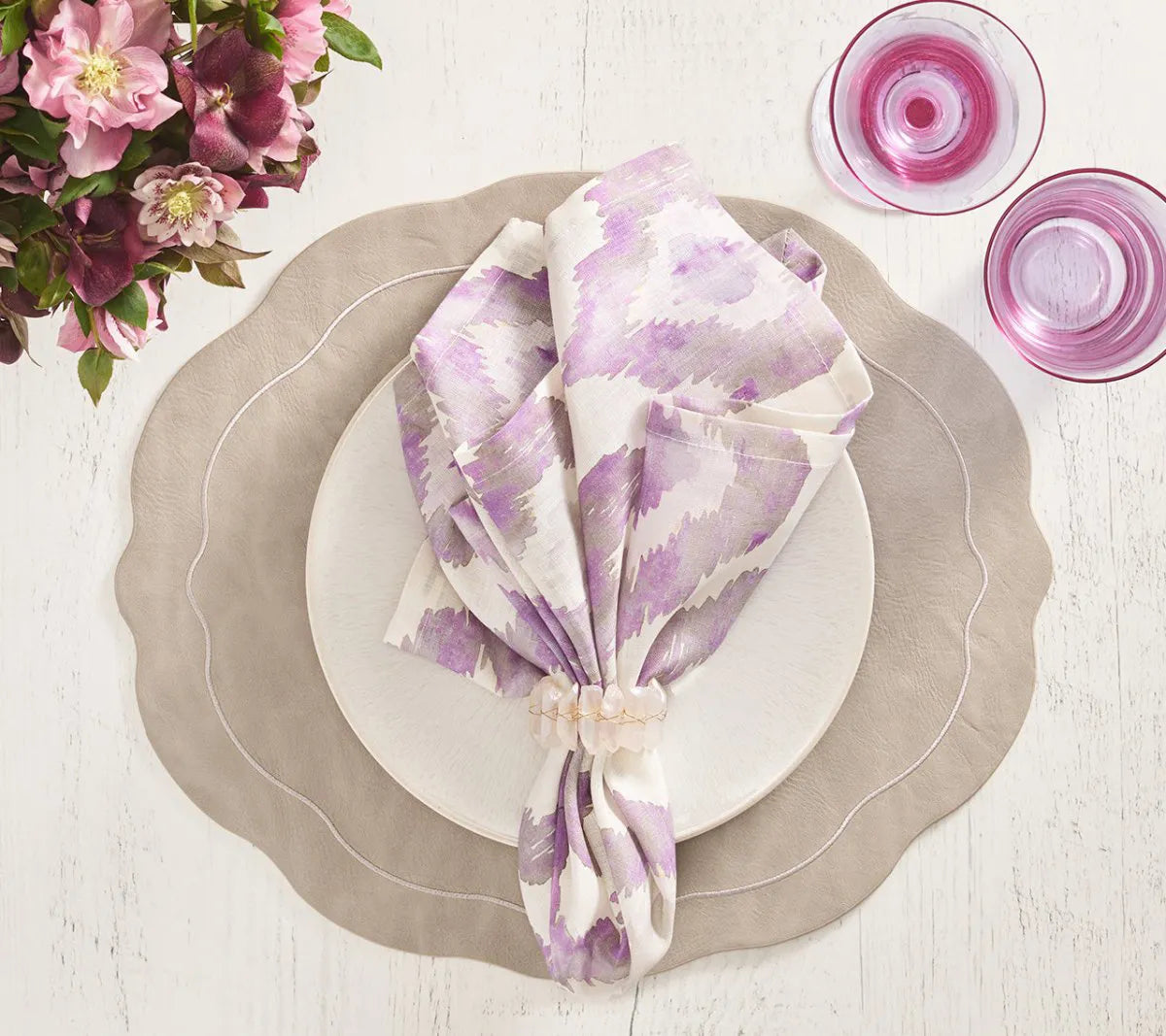Radiant Napkin Ring in Iridescent, Set of 4