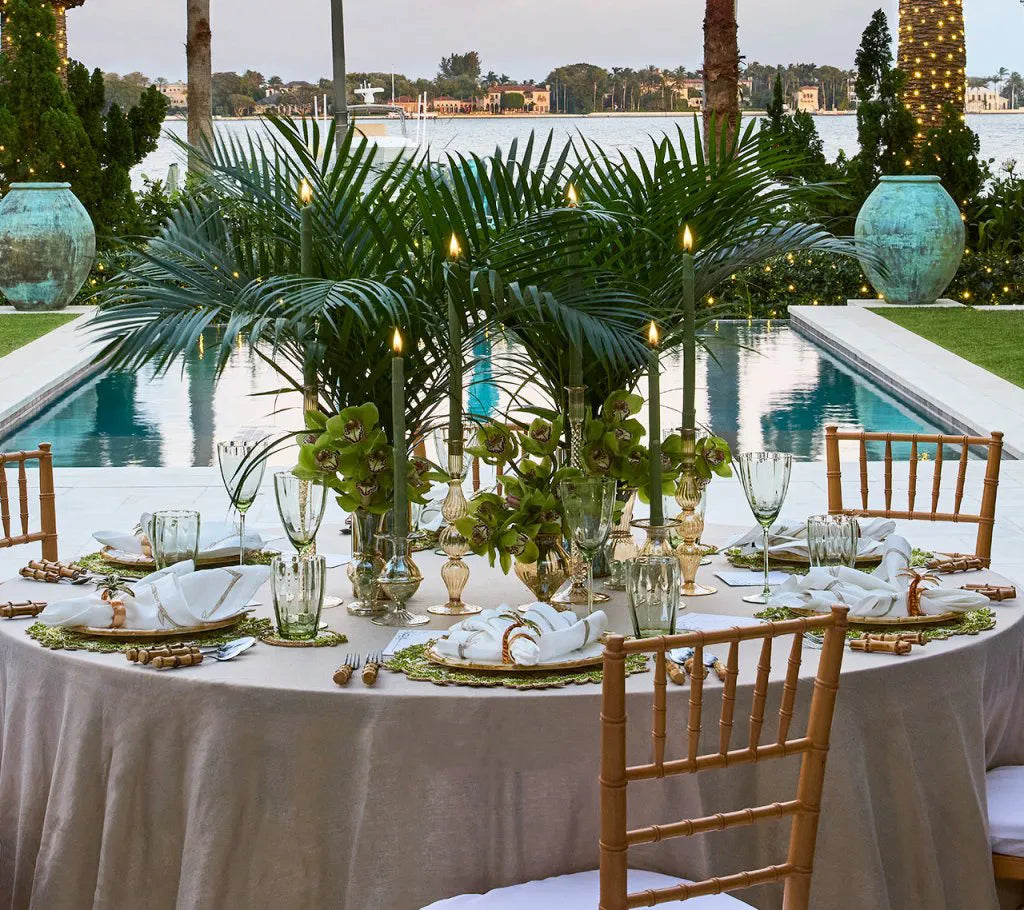 Palm Coast Napkin Ring in Green & Gold, Set of 4 in a Gift Box