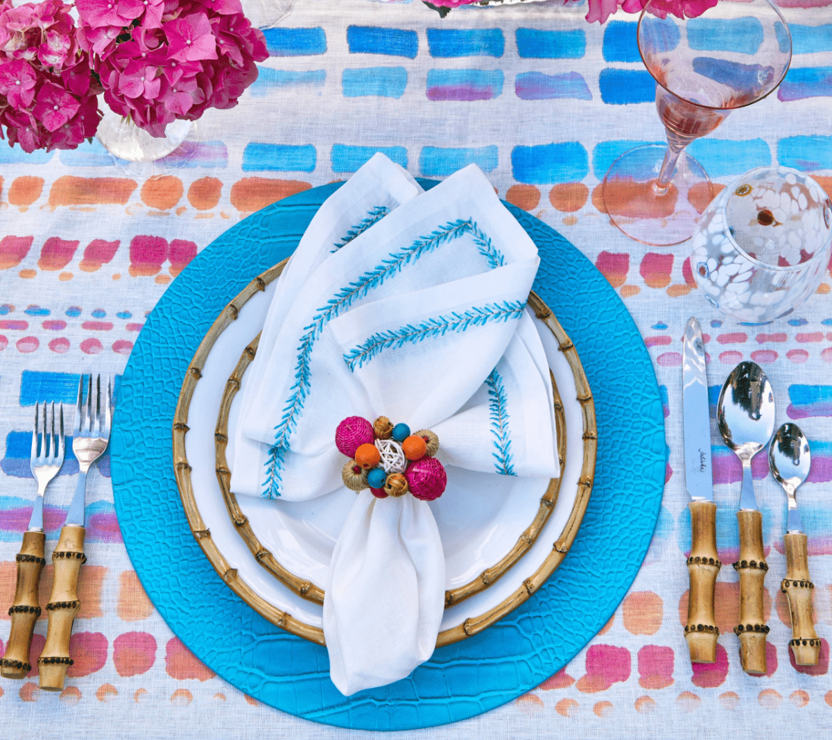 #color_White & Turquoise