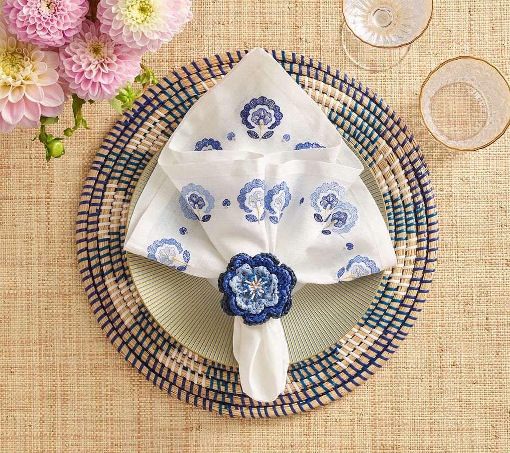 Carnation Napkin in White & Blue, Set of 4