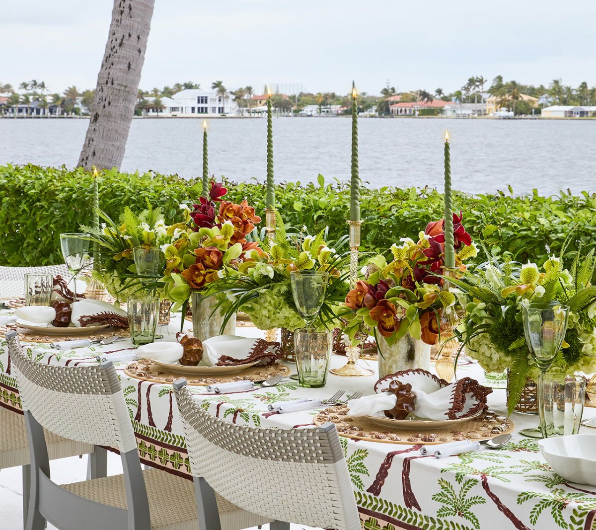Kim Seybert, Inc.Oasis Tablecloth in Ivory, Green & BrownTablecloths