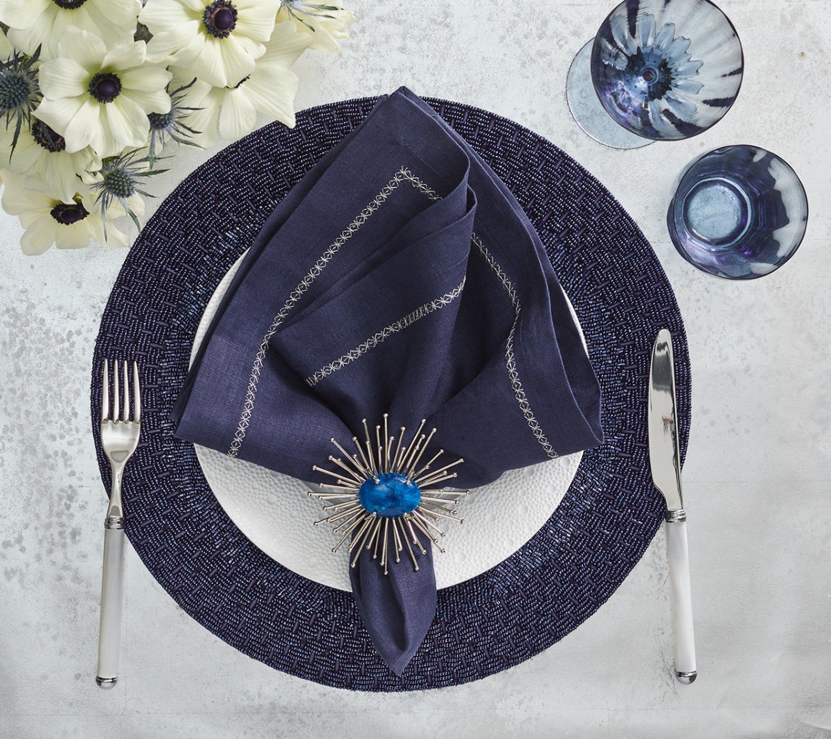 Palisade Placemat in Navy, Set of 2