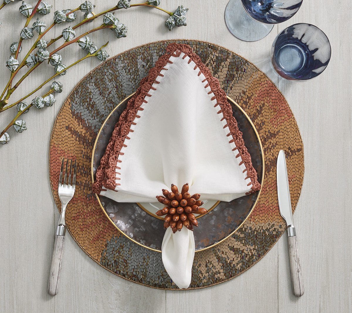 Shell Edge Napkin in White & Brown, Set of 4