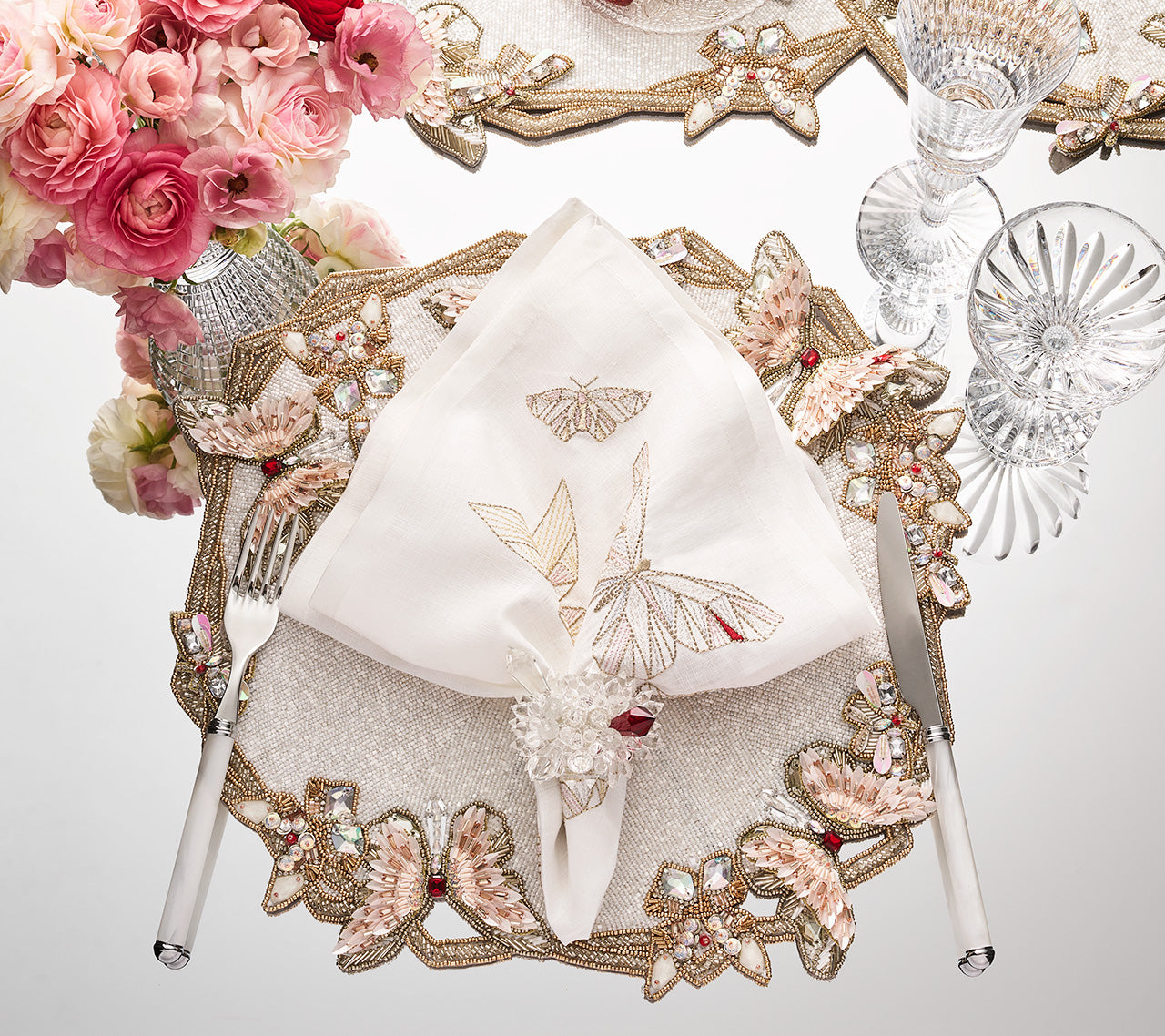 Kim Seybert Luxury Diamant Butterflies Napkin in White & Multi