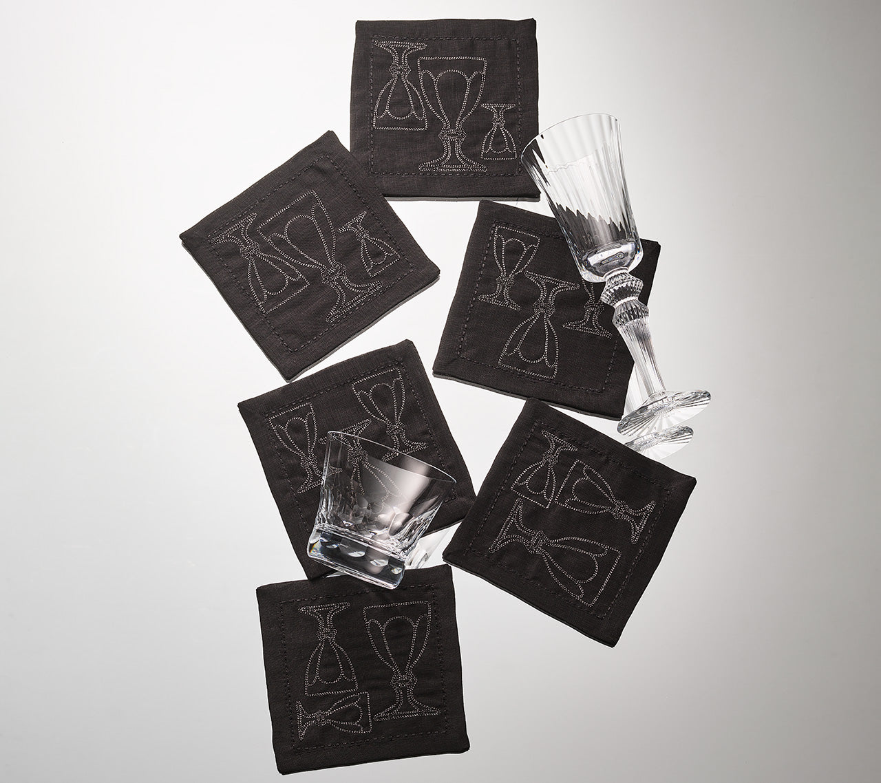 Baccarat x Kim Seybert Luxury Harcourt Cocktail Napkin in Black & Gunmetal