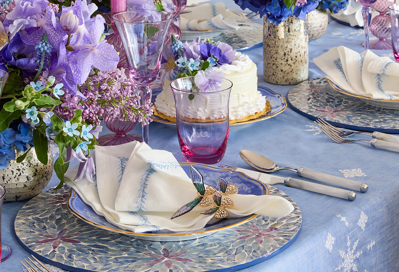 Tablescapes that Empower: International Women's Day Decorations with Purpose