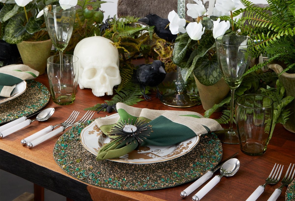 Spooky Styles for 2024: Your Ultimate Guide to Halloween Tableware and Party Decor - Kim Seybert