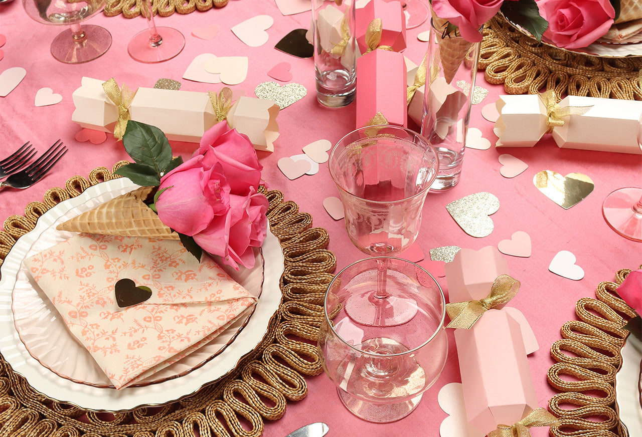 valentines day table decor ideas pink setting