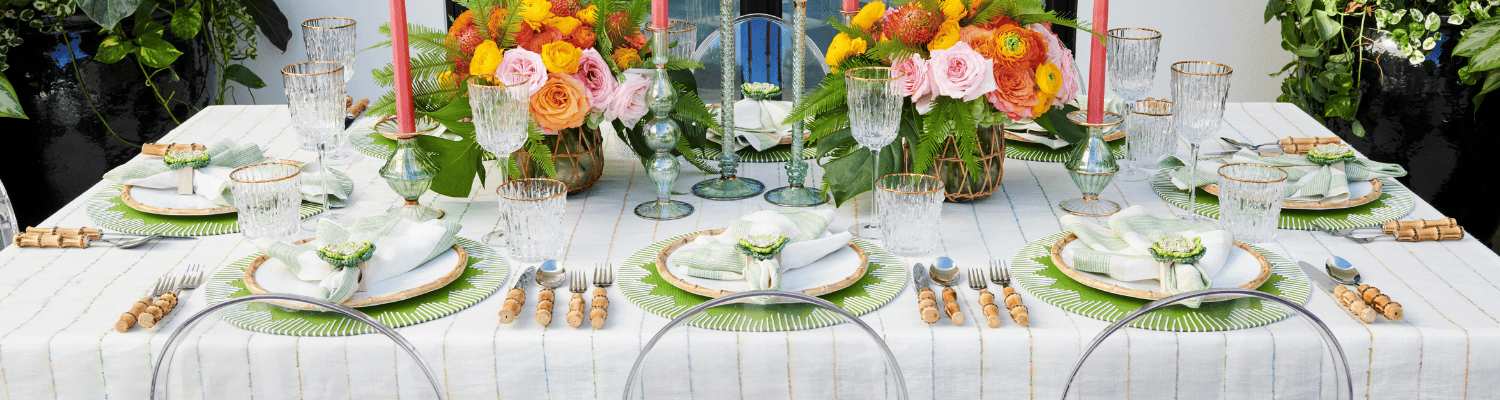 Kim Seybert Luxury Mira Tablecloth with round Bamboo Placemats and Cosmos Napkin Ring