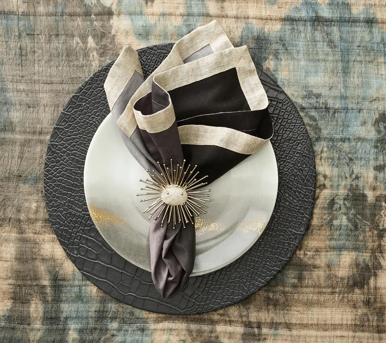 Croco Placemat in Charcoal, Set of 4