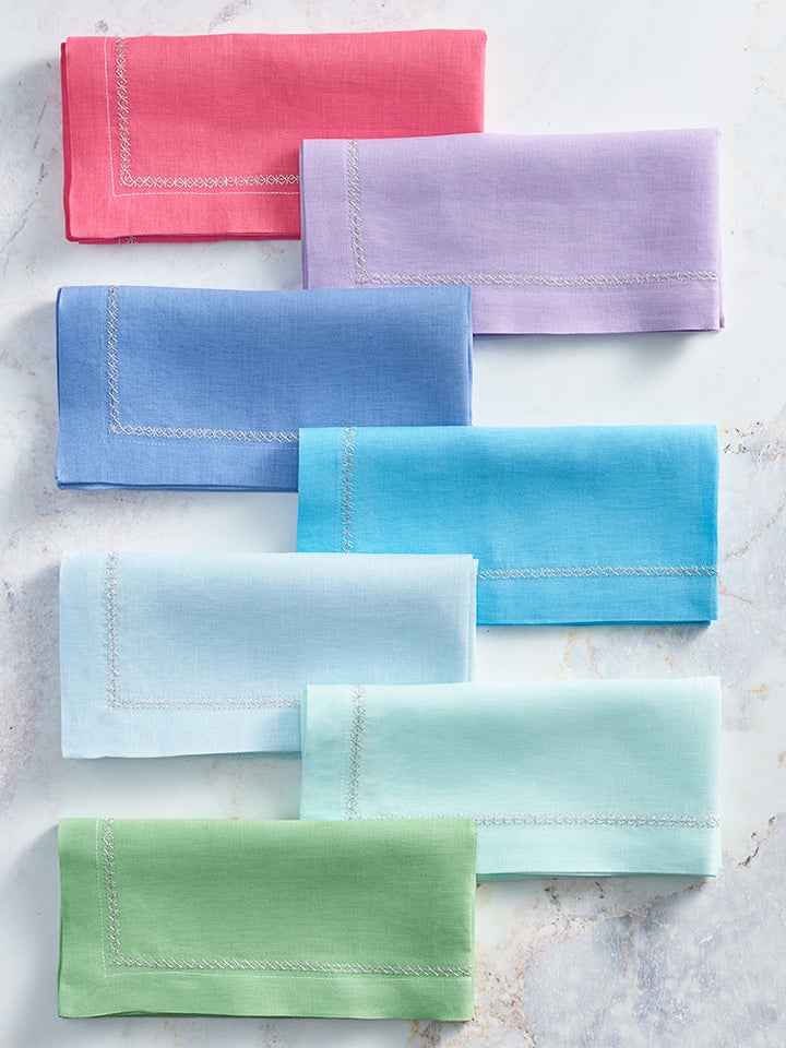 Kim Seybert's Christmas Tablescapes