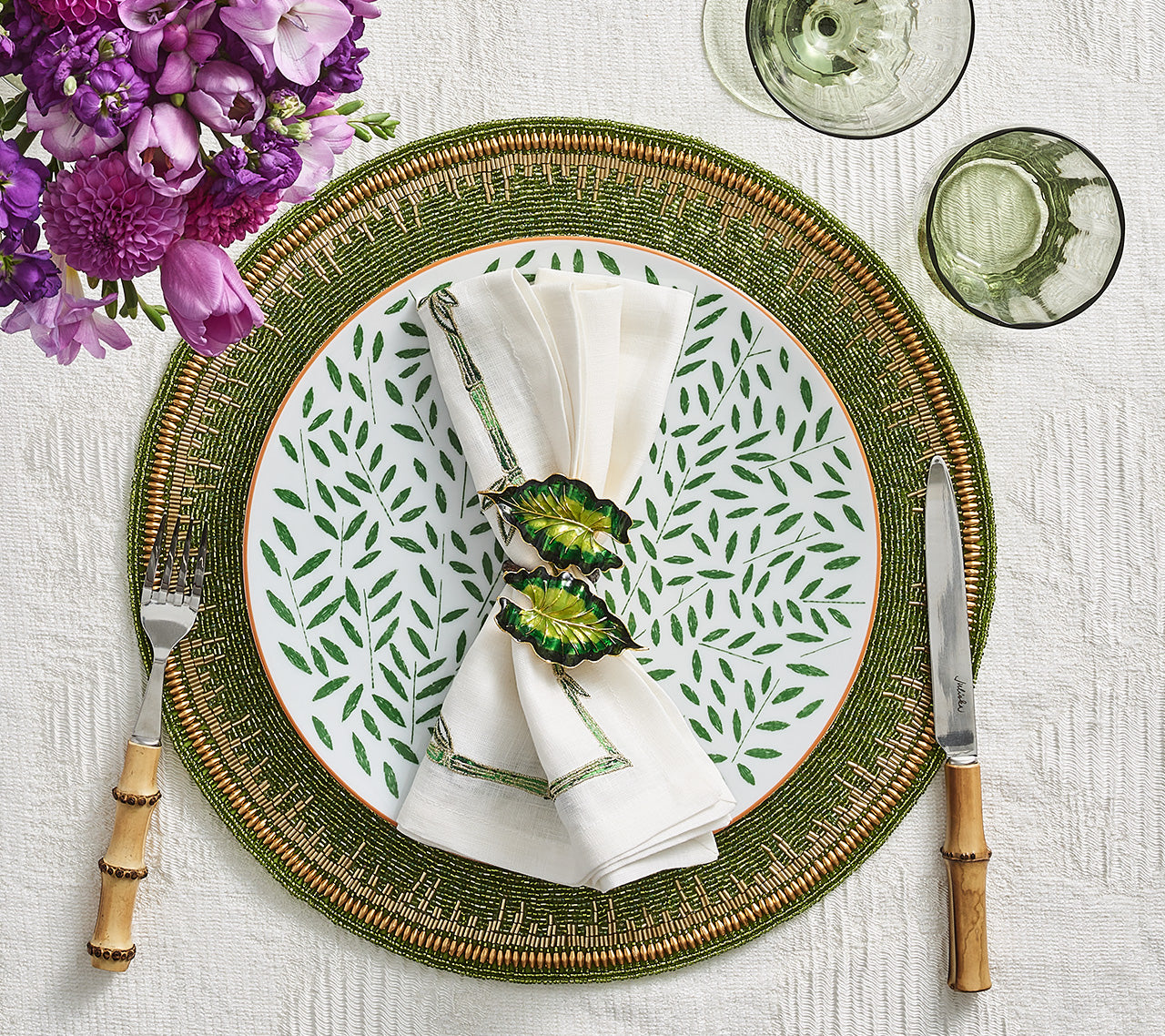 Kim Seybert Luxury Bamboo Napkin in White, Green & Gold