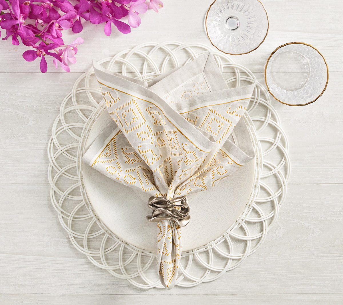 Alfresco Napkin in Natural & Gray