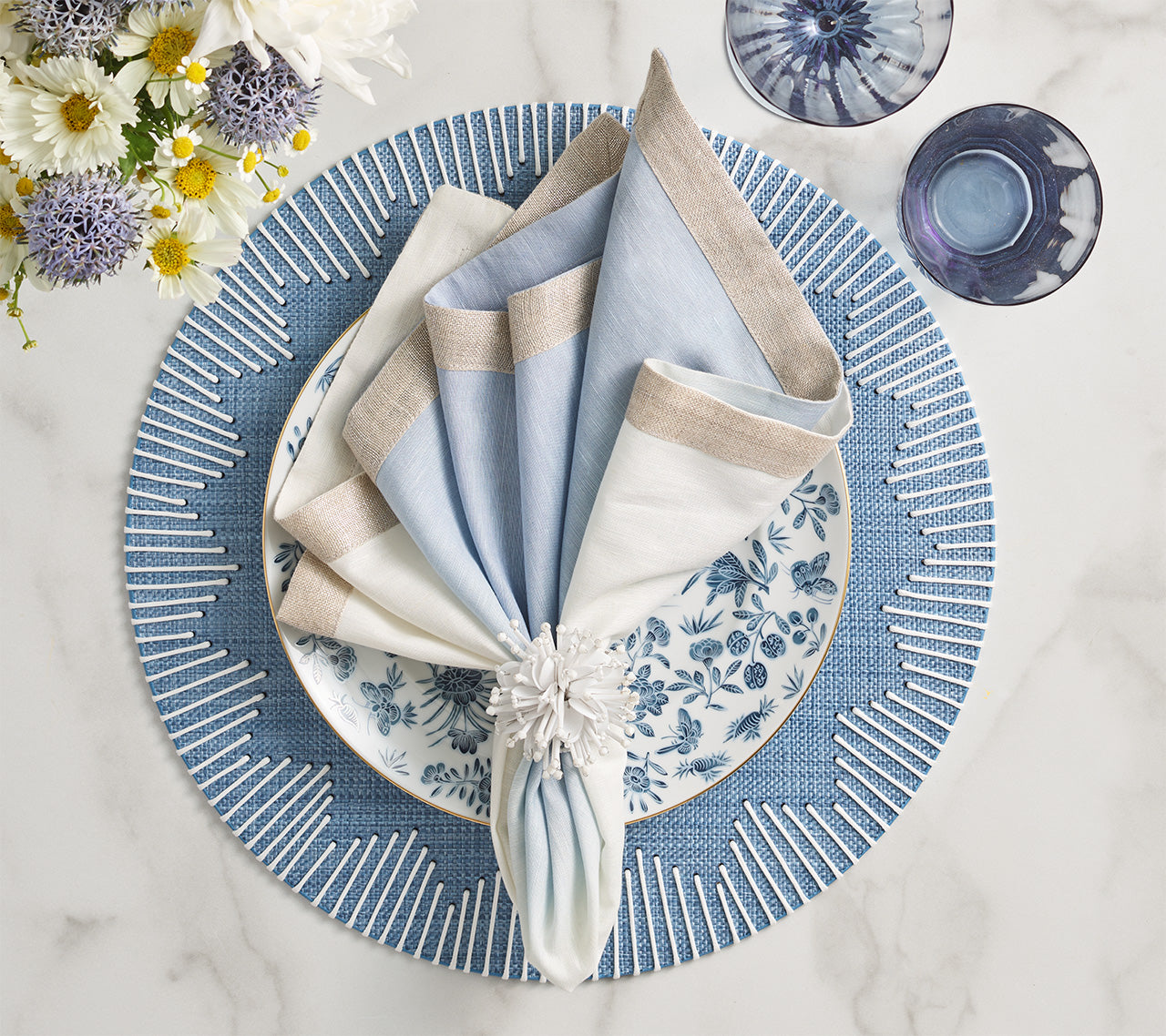 Dream Weaver Placemat in Blue & White, Set of 4