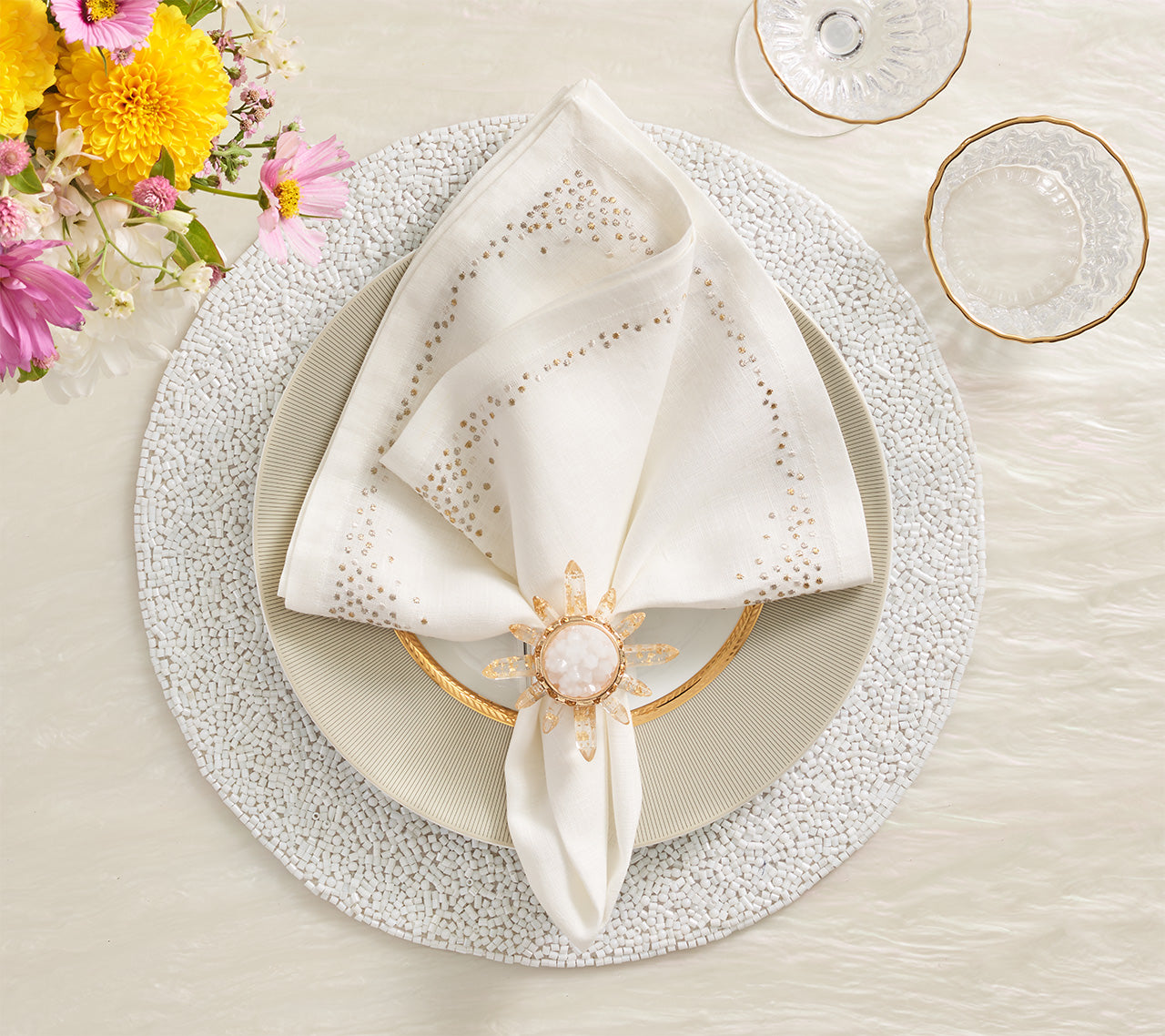 Perennial Placemat in White, Set of 4