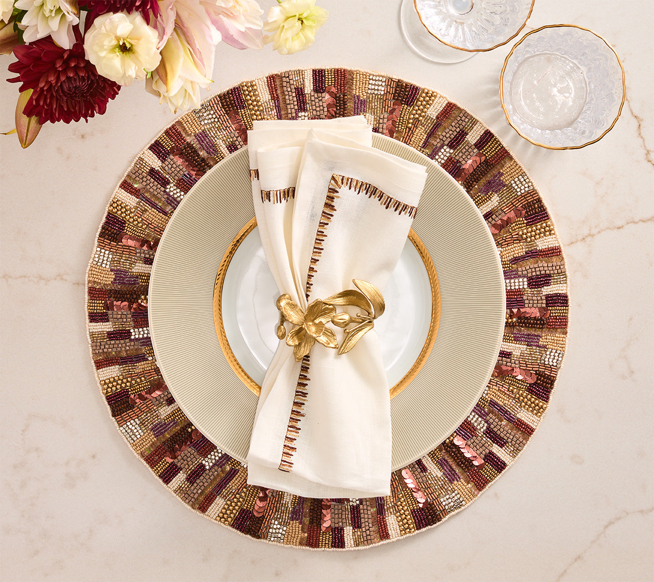Orchid Napkin Ring in Gold, Set of 4