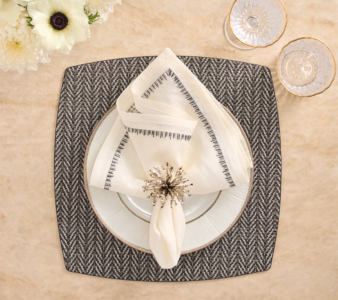 Sunflare Napkin Ring in Silver, Set of 4