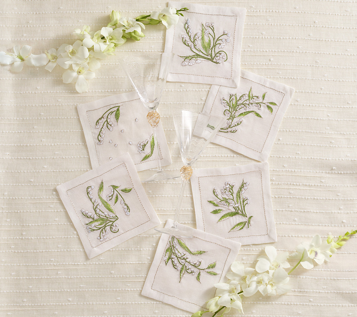 Vale Cocktail Napkin in White & Green, Set of 6 in a Gift Box