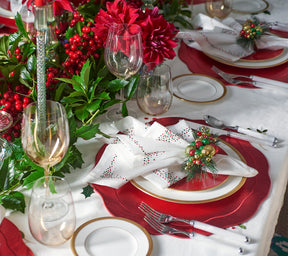 Tailored Placemat in Red, Set of 4