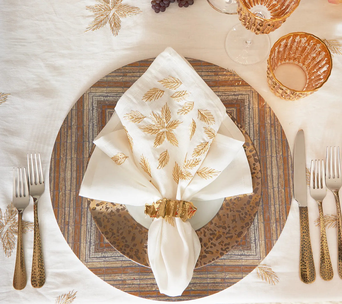 Wave Napkin Ring in Gold, Set of 4