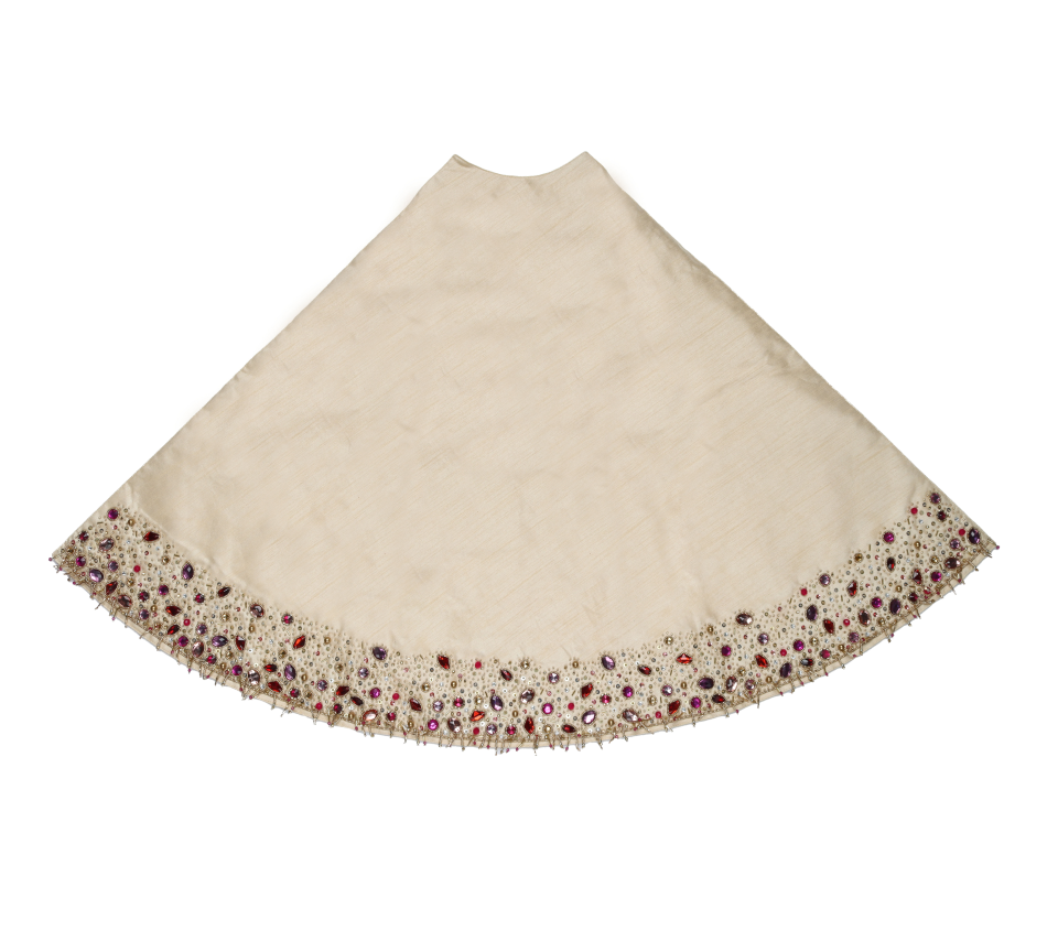 Sample: Arabian Nights Tree Skirt in Multi