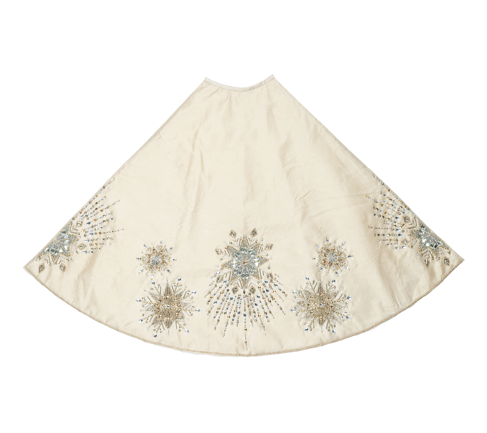 Sample: Enchanted Flakes Tree Skirt in Gold & Silver
