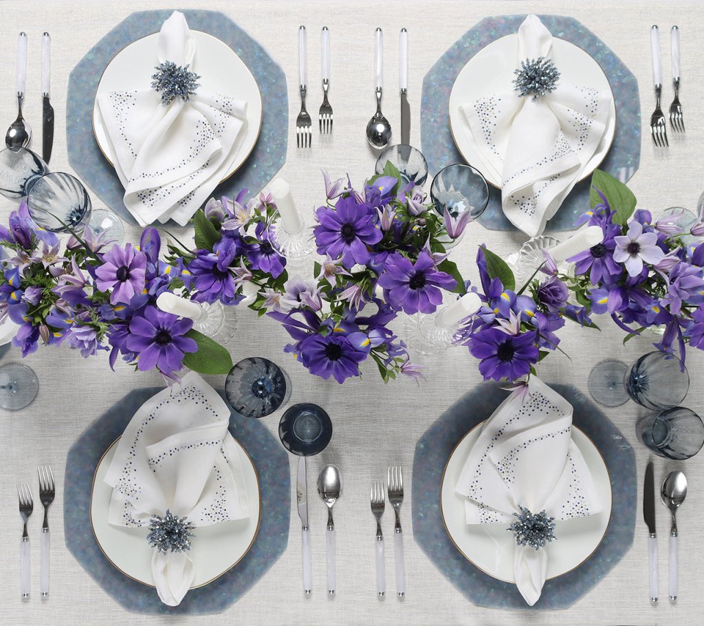 Kim Seybert, Inc.Brilliant Napkin Ring in Midnight & Silver, Set of 4Napkin Rings