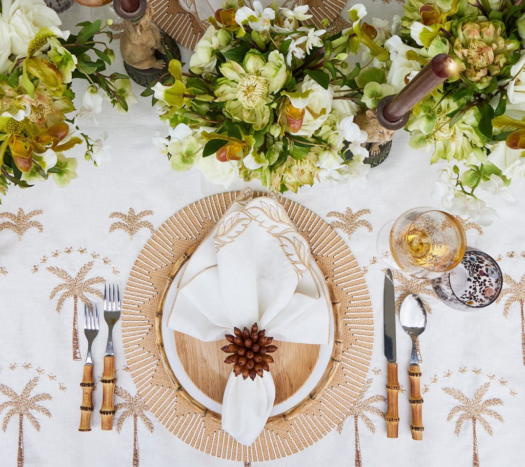 Kim Seybert, Inc.Florette Napkin Ring in Brown, Set of 4Napkin Rings